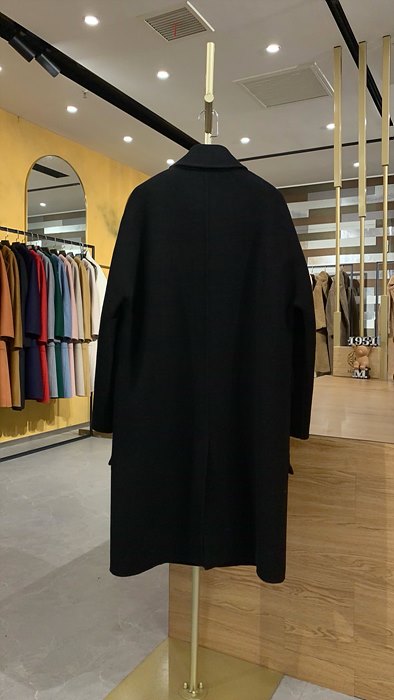 de0b1b762620346281dc8093d8ebf2b7_1759430546_9895.jpg
