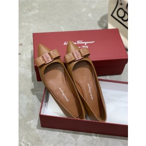 페레가모 여성용 단화 굽높이2CM F60099-3