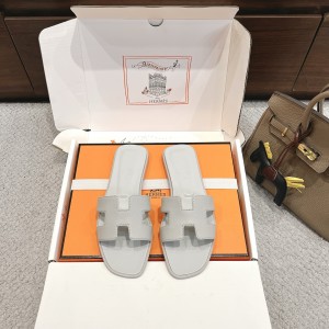 에르메스 오란 샌들 슬리퍼 앱송
